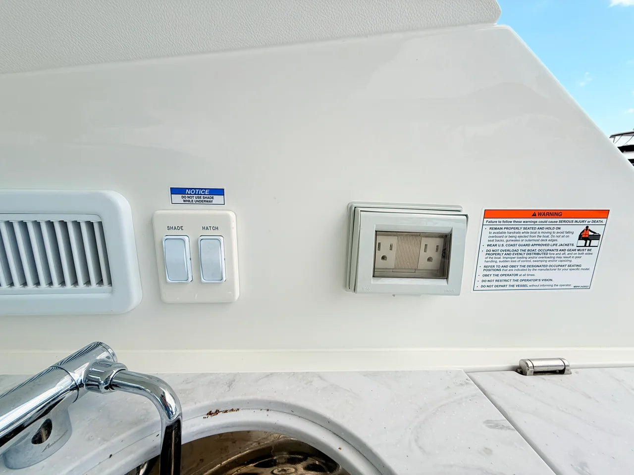 2026 Sea Ray Sundancer 320 Outboard 32.0 feet, Clearwater, Florida #36