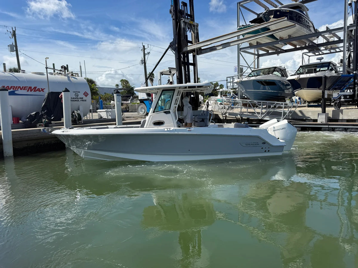 2027 Boston Whaler 250 Outrage 25.0 feet, Sarasota, FL #6