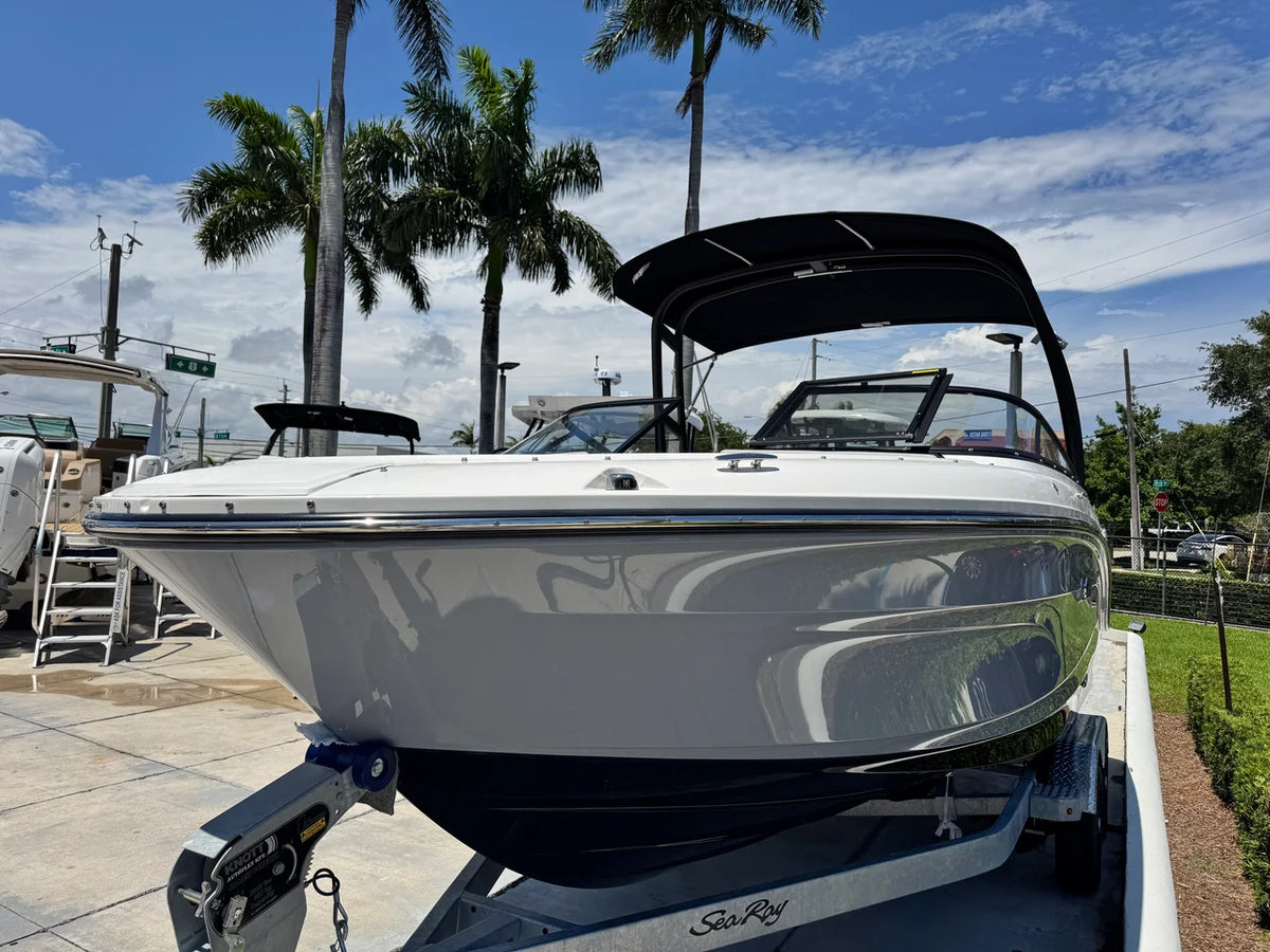 2026 Sea Ray SPX 210 Outboard 21.0 feet, Pompano Beach, Florida #5