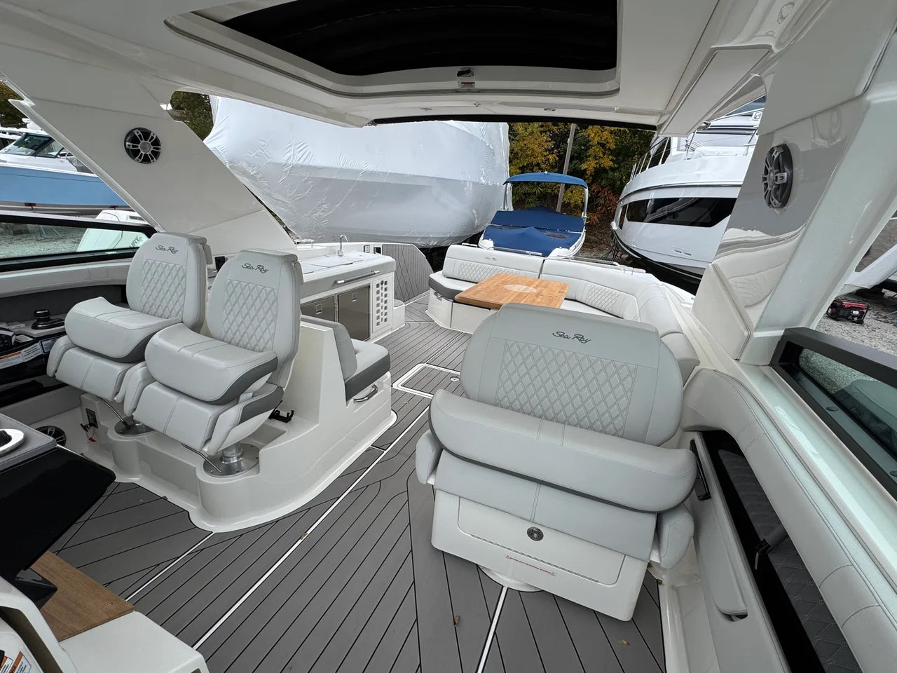 2023 Sea Ray 400 SLX 40.0 feet, Quincy, MA #11