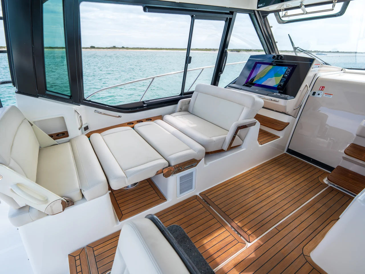 2026 Boston Whaler 405 Conquest 40.0 feet, Wrightsville Beach, North Carolina #15