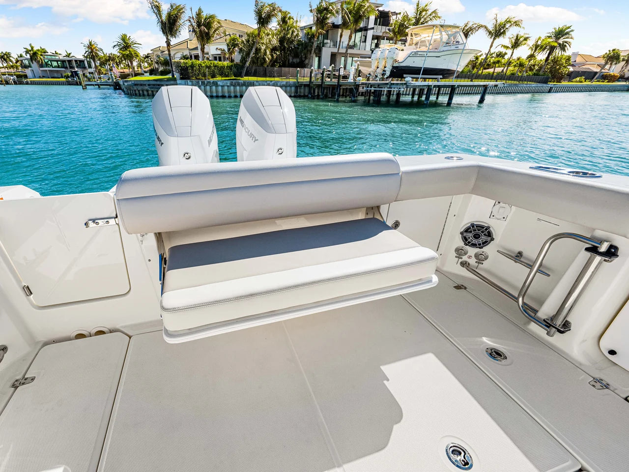 2026 Boston Whaler 330 Outrage 33.0 feet, Sarasota, FL #28