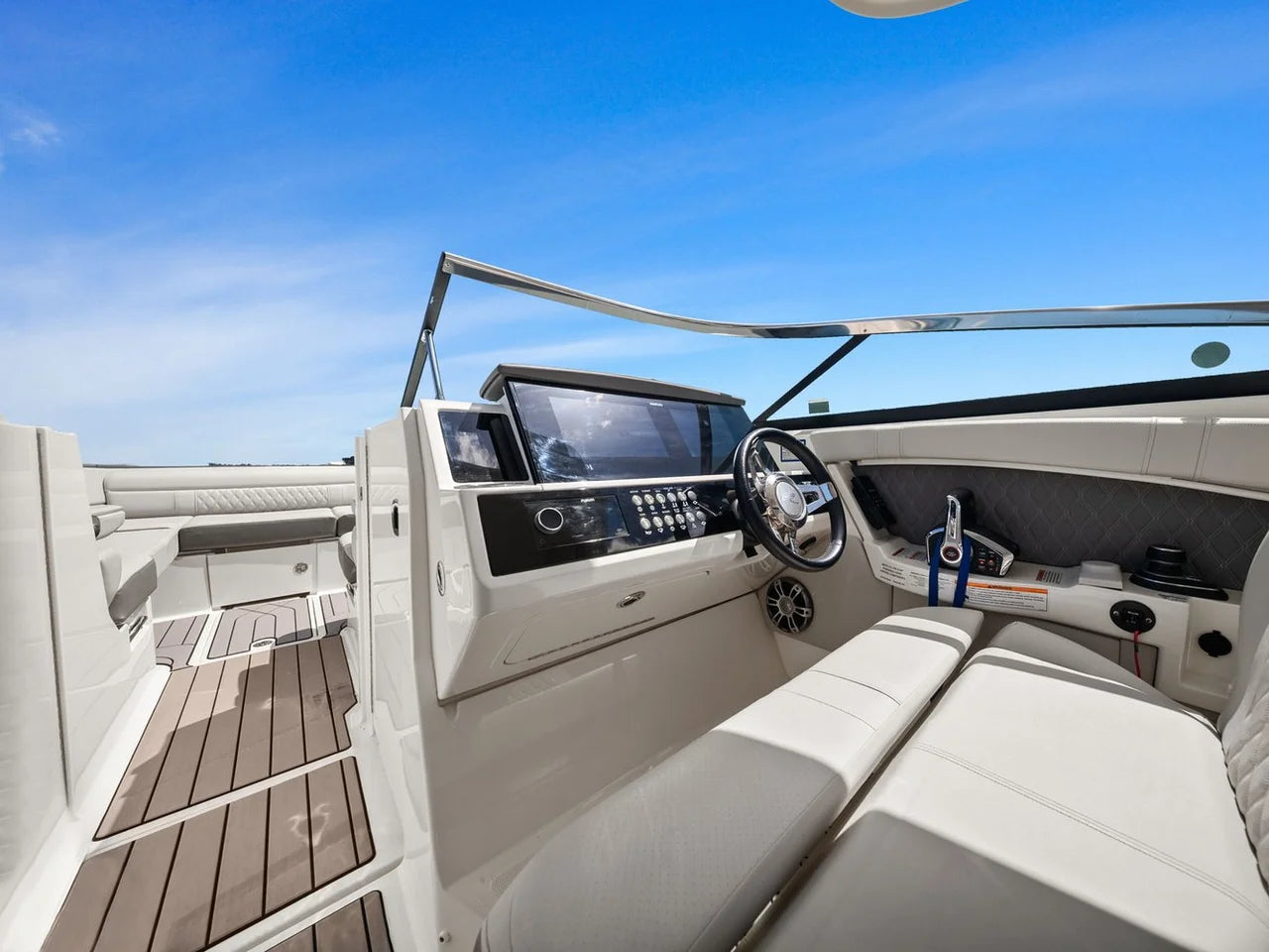 2023 Sea Ray SLX 350 OB 35.0 feet, St Petersburg, FL #40