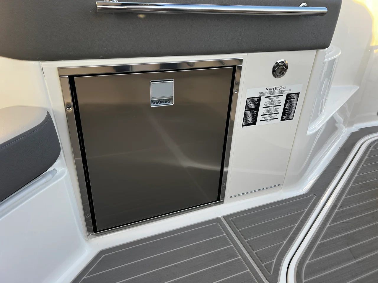 2026 Sea Ray Sundancer 320 Outboard 32.0 feet, Wrightsville Beach, North Carolina #17