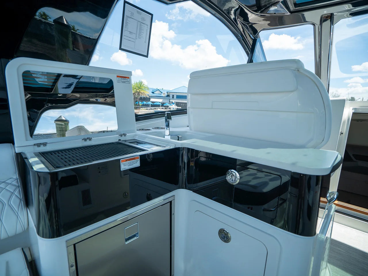 2026 Sea Ray Sundancer 370 Outboard 37.0 feet, Fort Myers, FL #8