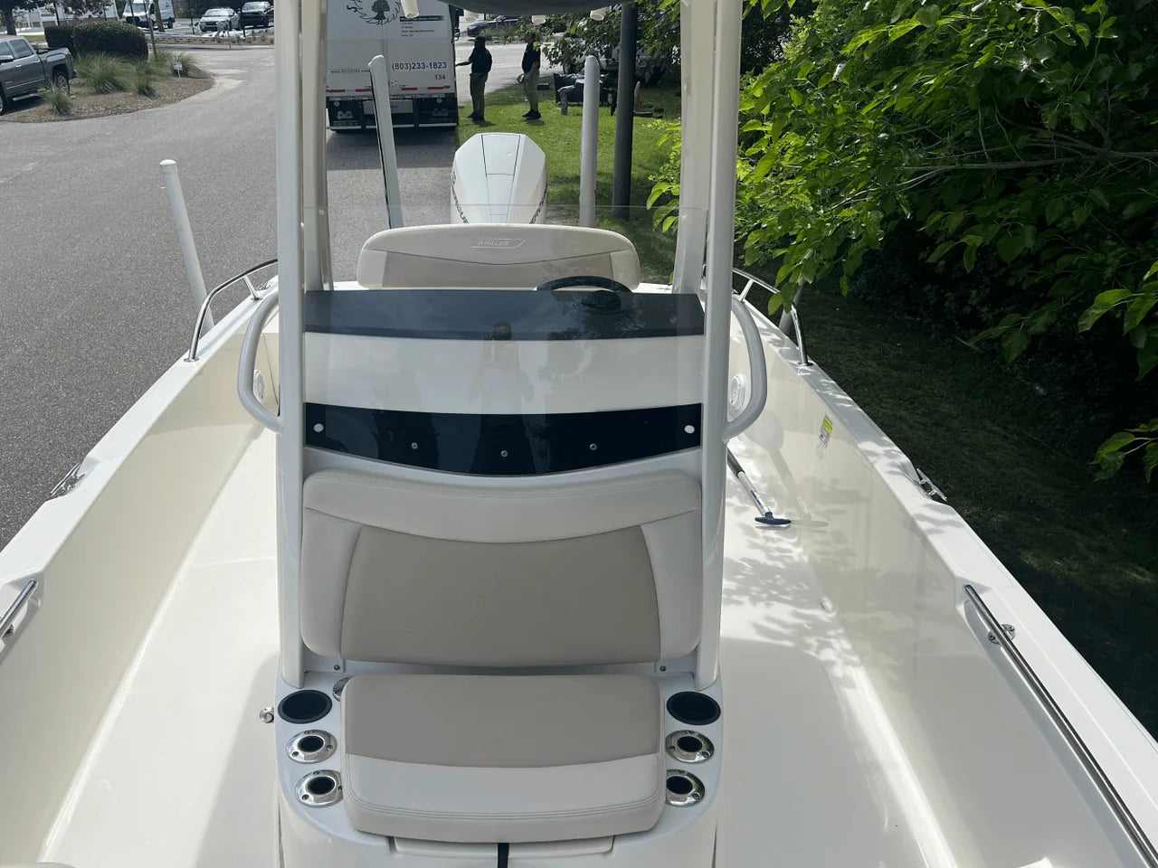 2019 Boston Whaler 240 DAUNTLESS 24.0 feet, Charleston, SC #19