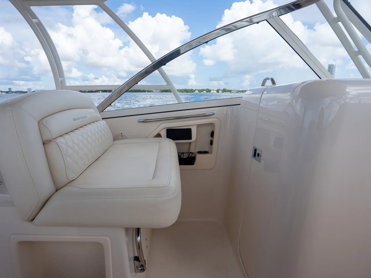 2023 Grady-White FREEDOM 307 30.0 feet, Miami, FL #29