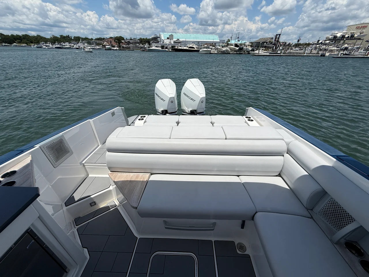 2021 Aviara AV32 Outboard 32.0 feet, Wrightsville Beach, North Carolina #12