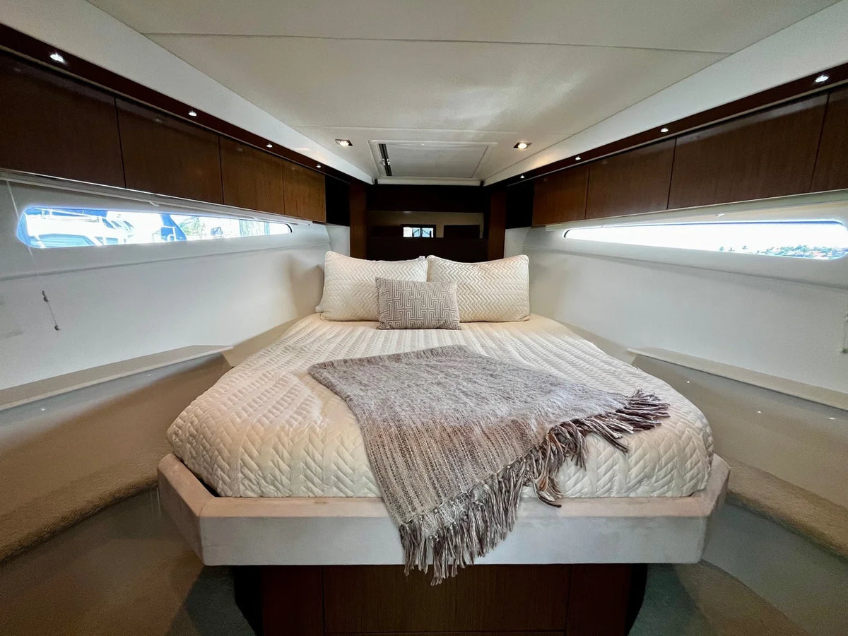 2015 Cruisers Yachts 41 CANTIUS 42.0 feet, Venice, Florida #21