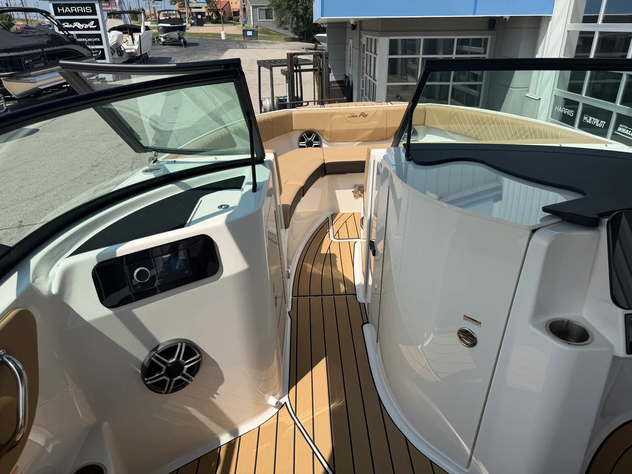 2026 Sea Ray SDX 250 Outboard 25.0 feet, Osage Beach, Missouri #53