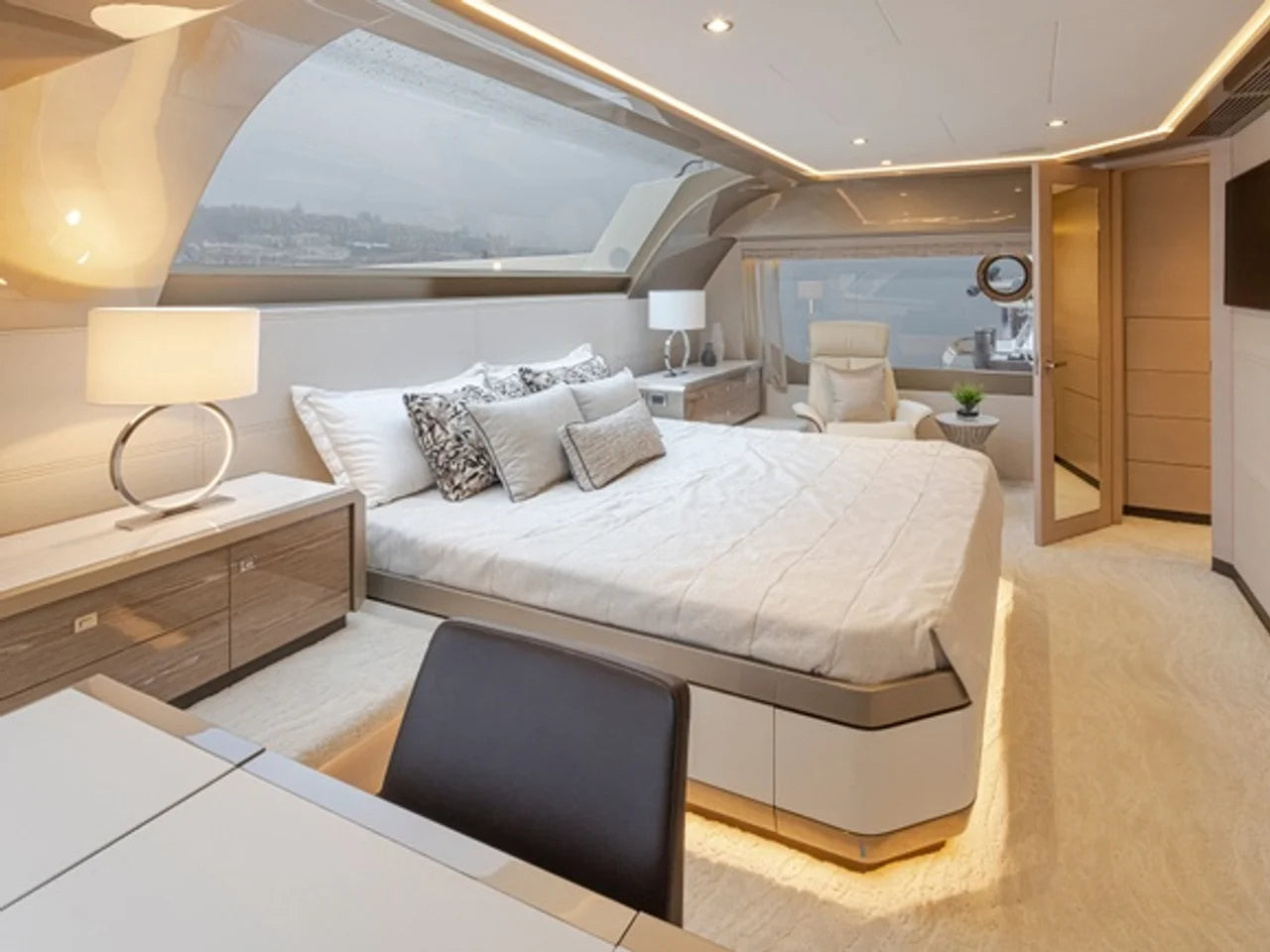 2027 Ocean Alexander 27R 93.0 feet, Pompano Beach, FL #55