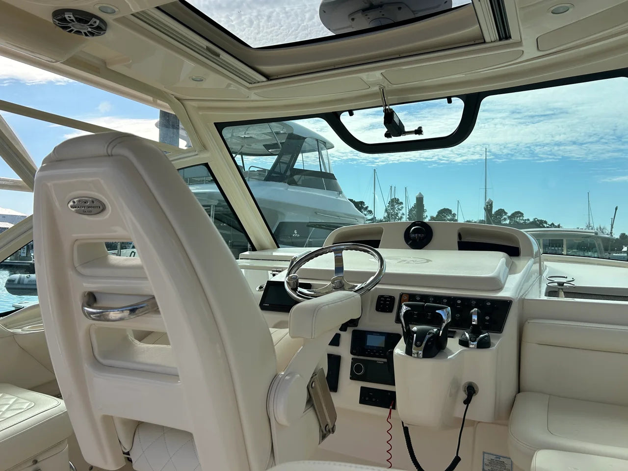 2021 Grady-White Express 330 33.0 feet, Pensacola, Florida #19
