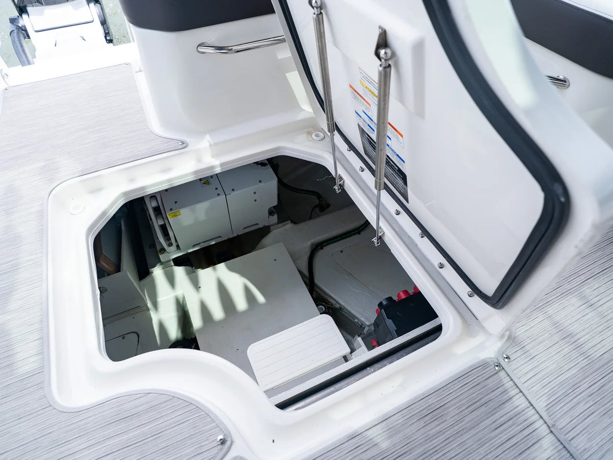2026 Sea Ray Sundancer 370 Outboard 37.0 feet, Clearwater, Florida #82