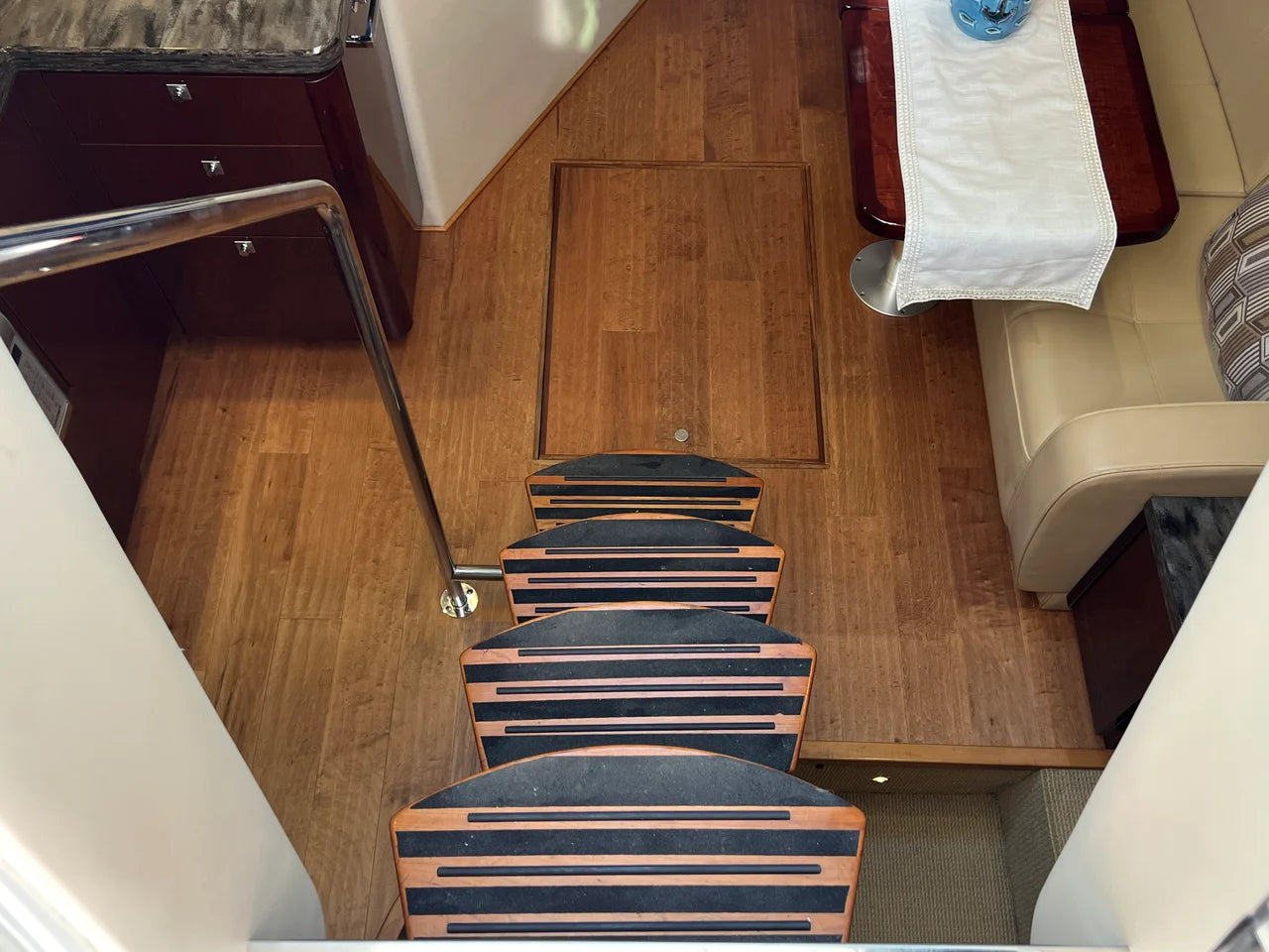 2015 Sea Ray 410 Sundancer 41.0 feet, Huntington, NY #41