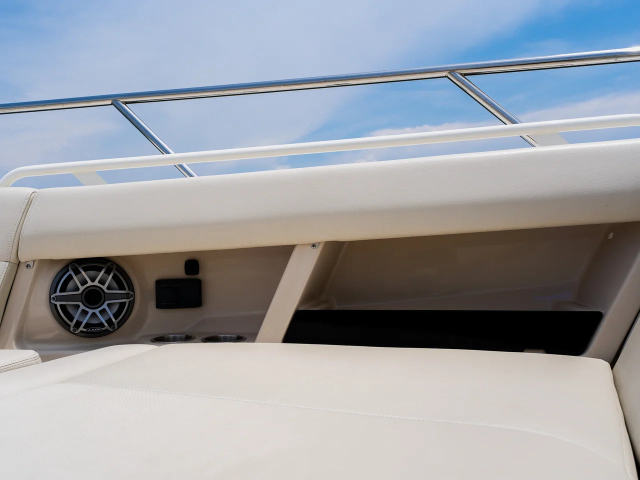 2023 Boston Whaler 350 Realm 35.0 feet, Clearwater, Florida #34