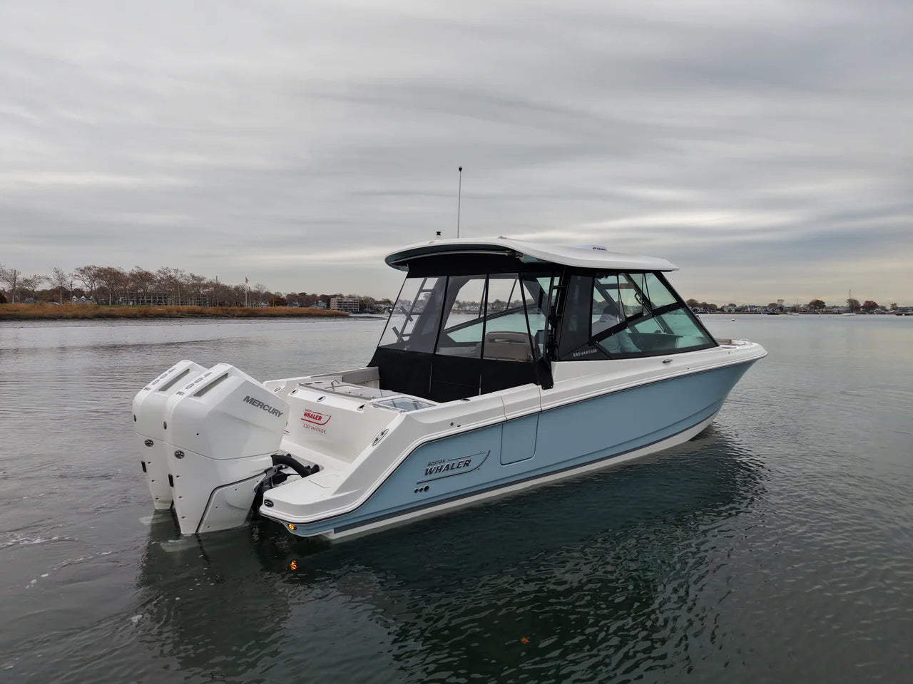 2026 Boston Whaler 330 Vantage 33.0 feet, Norwalk, Connecticut #8