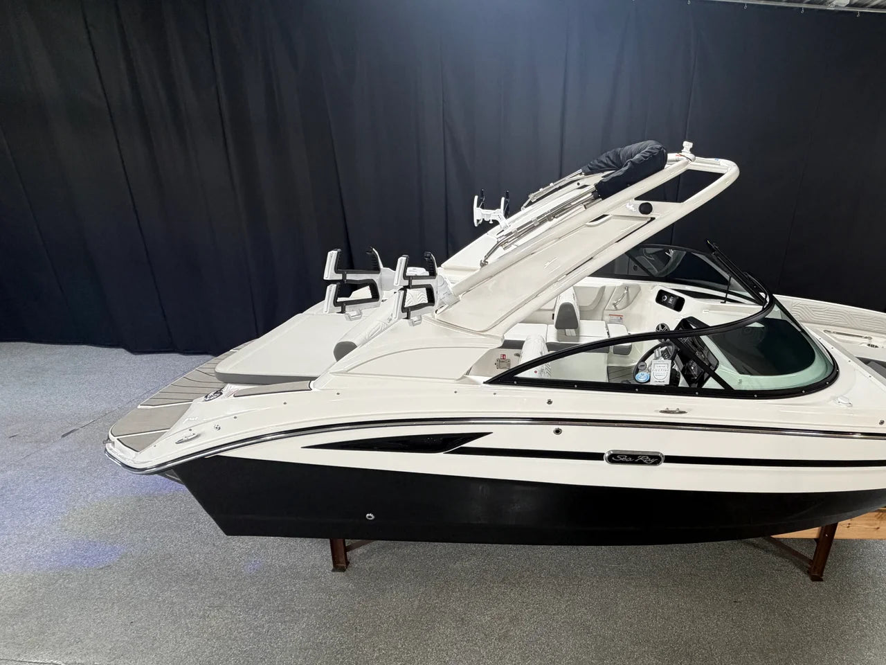 2026 Sea Ray SDX 230 Surf 23.0 feet, Nisswa, Minnesota #2