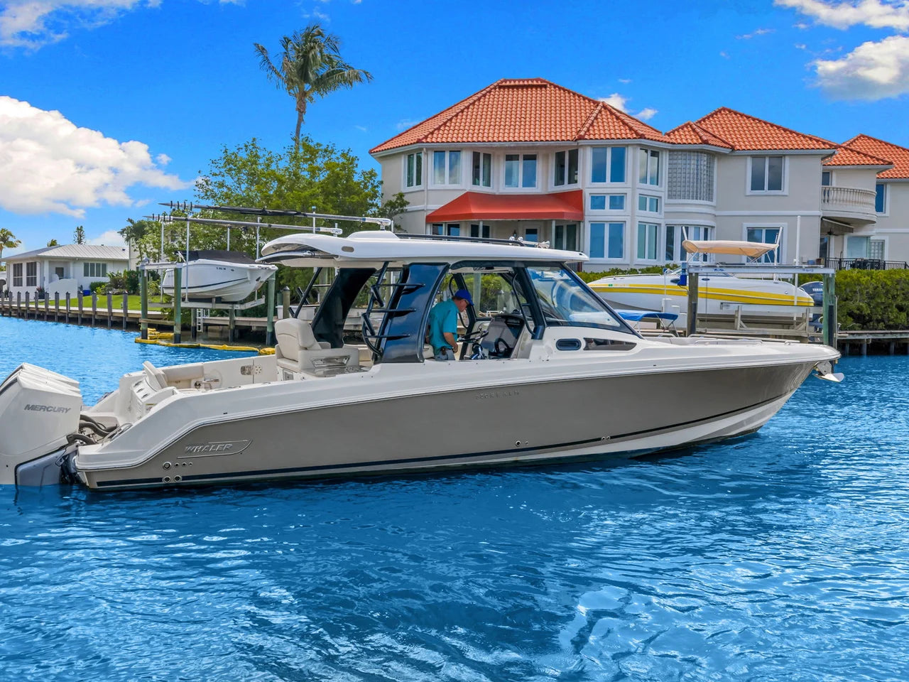 2022 Boston Whaler 350 REALM 35.0 feet, Naples, Florida #4