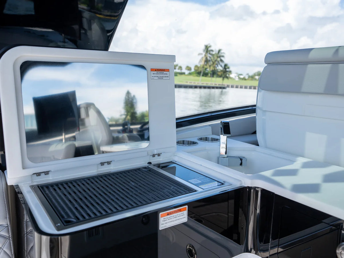 2026 Sea Ray Sundancer 370 Outboard 37.0 feet, Miami, FL #20