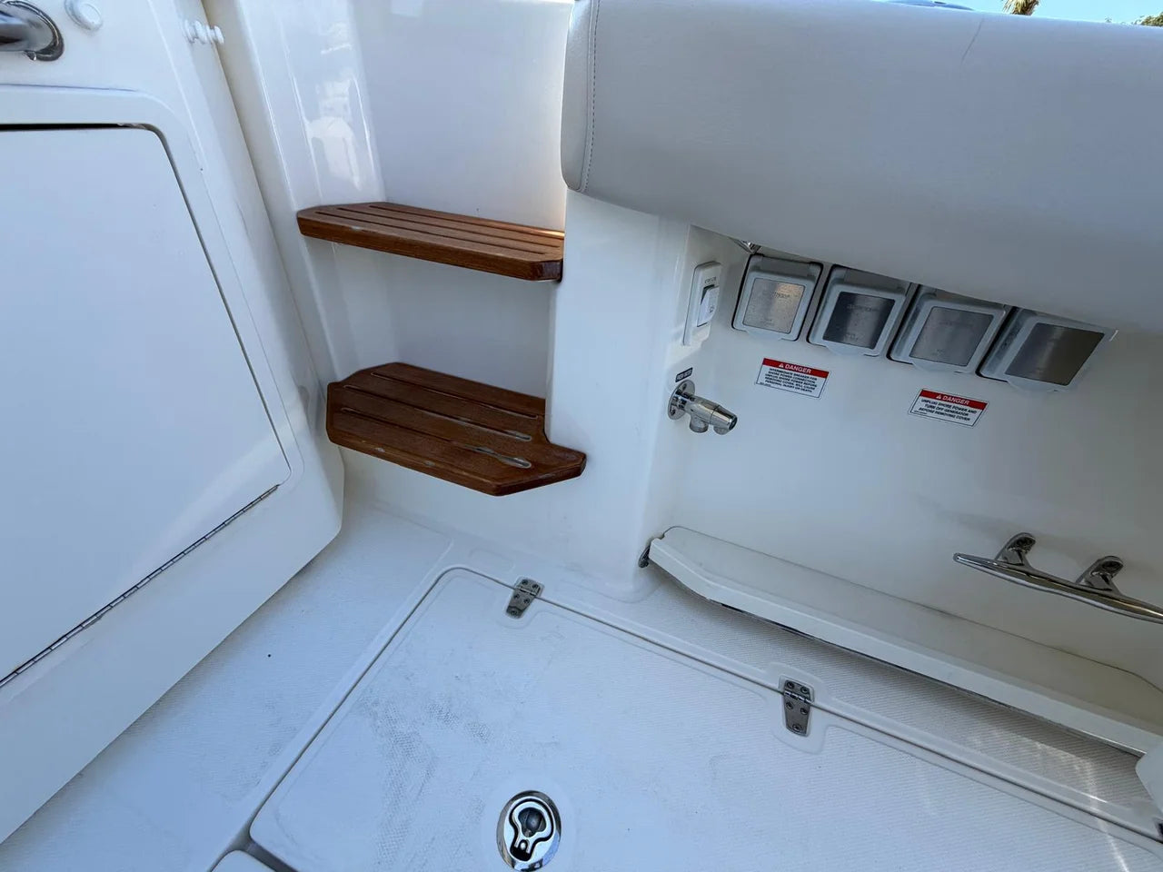2022 Boston Whaler 350 REALM 35.0 feet, Key Largo, FL #53
