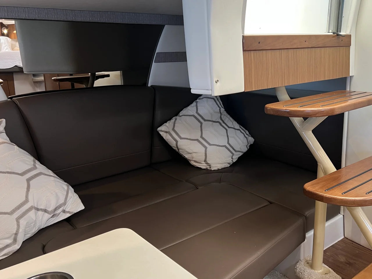 2018 Cruisers Yachts 35 EXPRESS 35.0 feet, Lewisville, TX #41