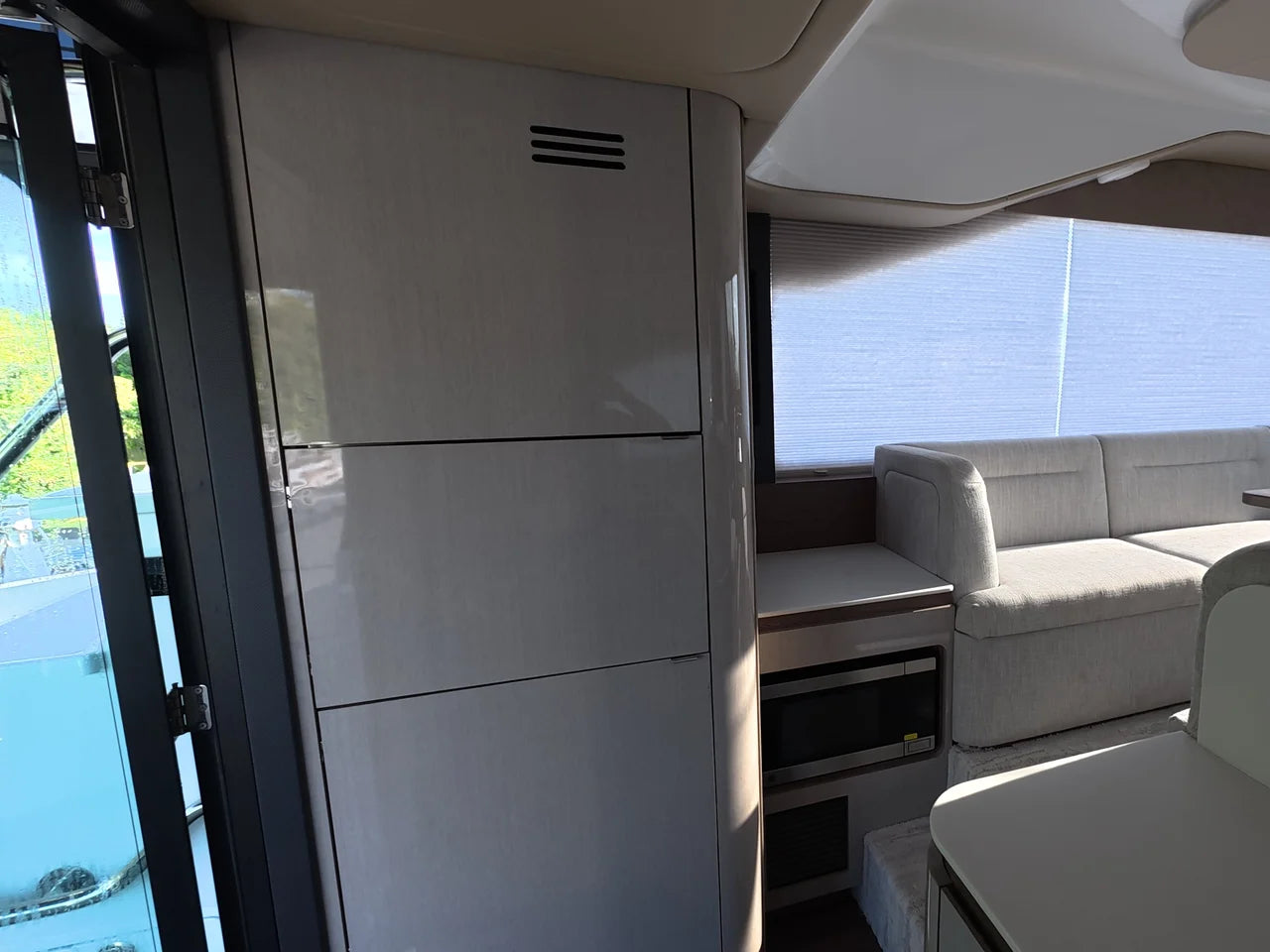 2026 Cruisers Yachts 50 FLY 50.0 feet, Clearwater, Florida #15