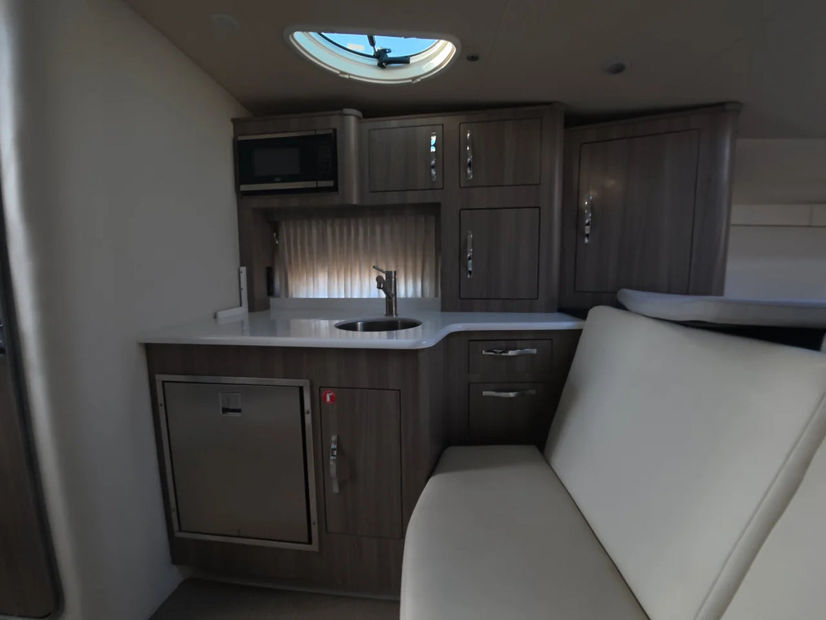 2022 Regal 33 XO 33.0 feet, Somers Point, New Jersey #28