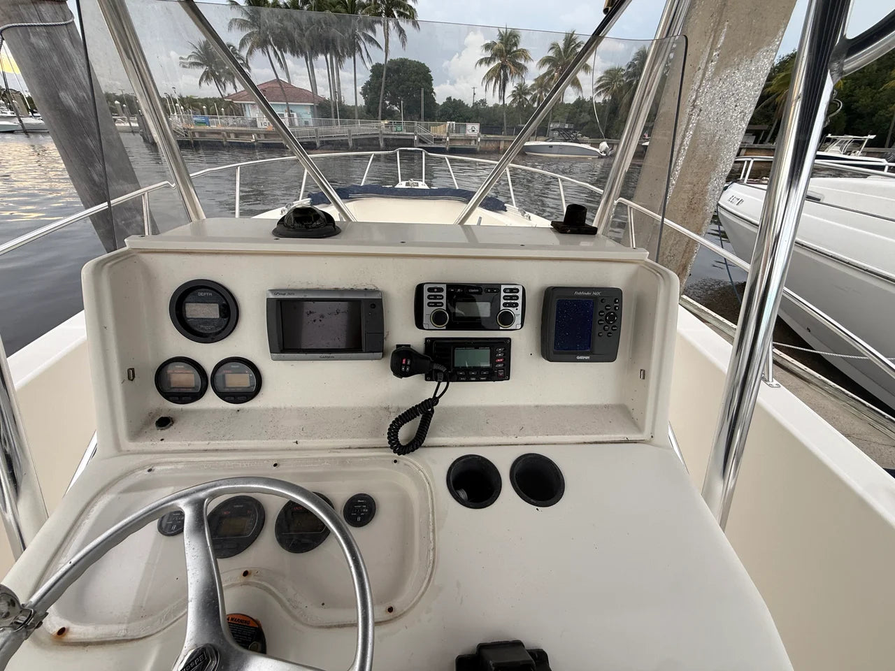 1998 Pursuit 2870 28.0 feet, Coral Gables, FL #14
