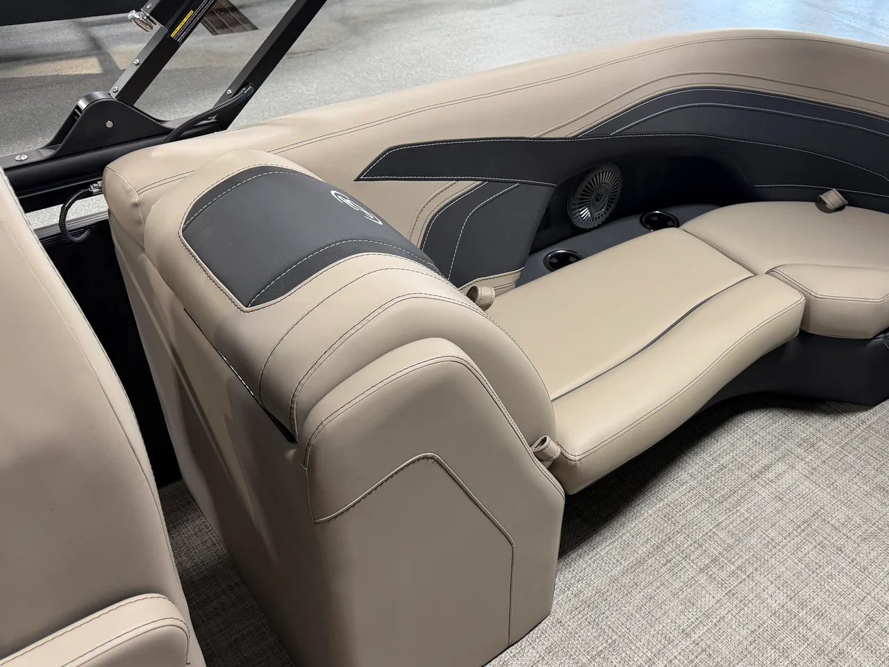 2027 Barletta CABRIO22QC 22.0 feet, Nisswa, Minnesota #57