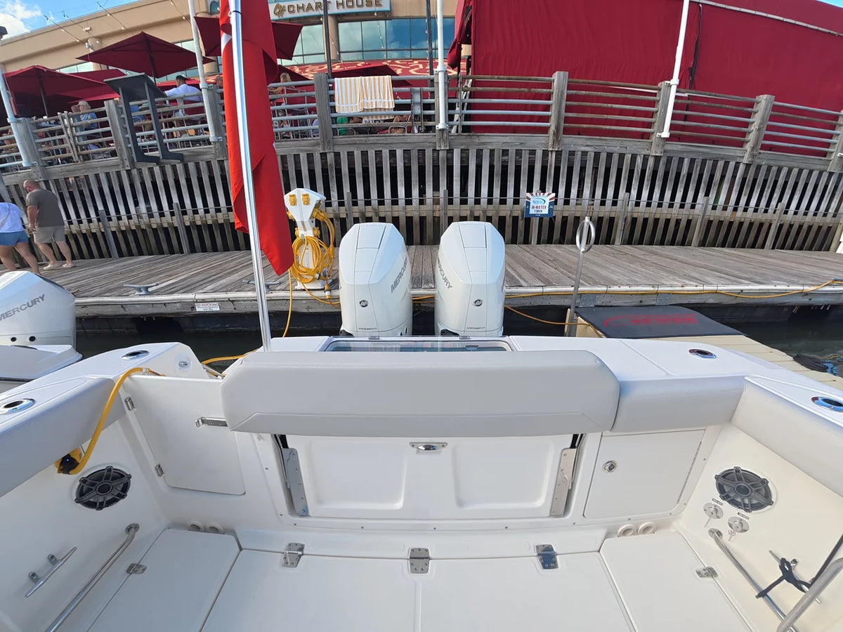 2027 Boston Whaler 330 Outrage 33.0 feet, Ocean View, NJ #3