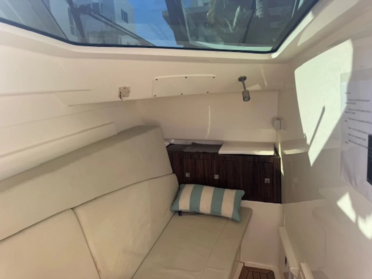 2016 Boston Whaler 320 VANTAGE 32.0 feet, Miami, FL #35