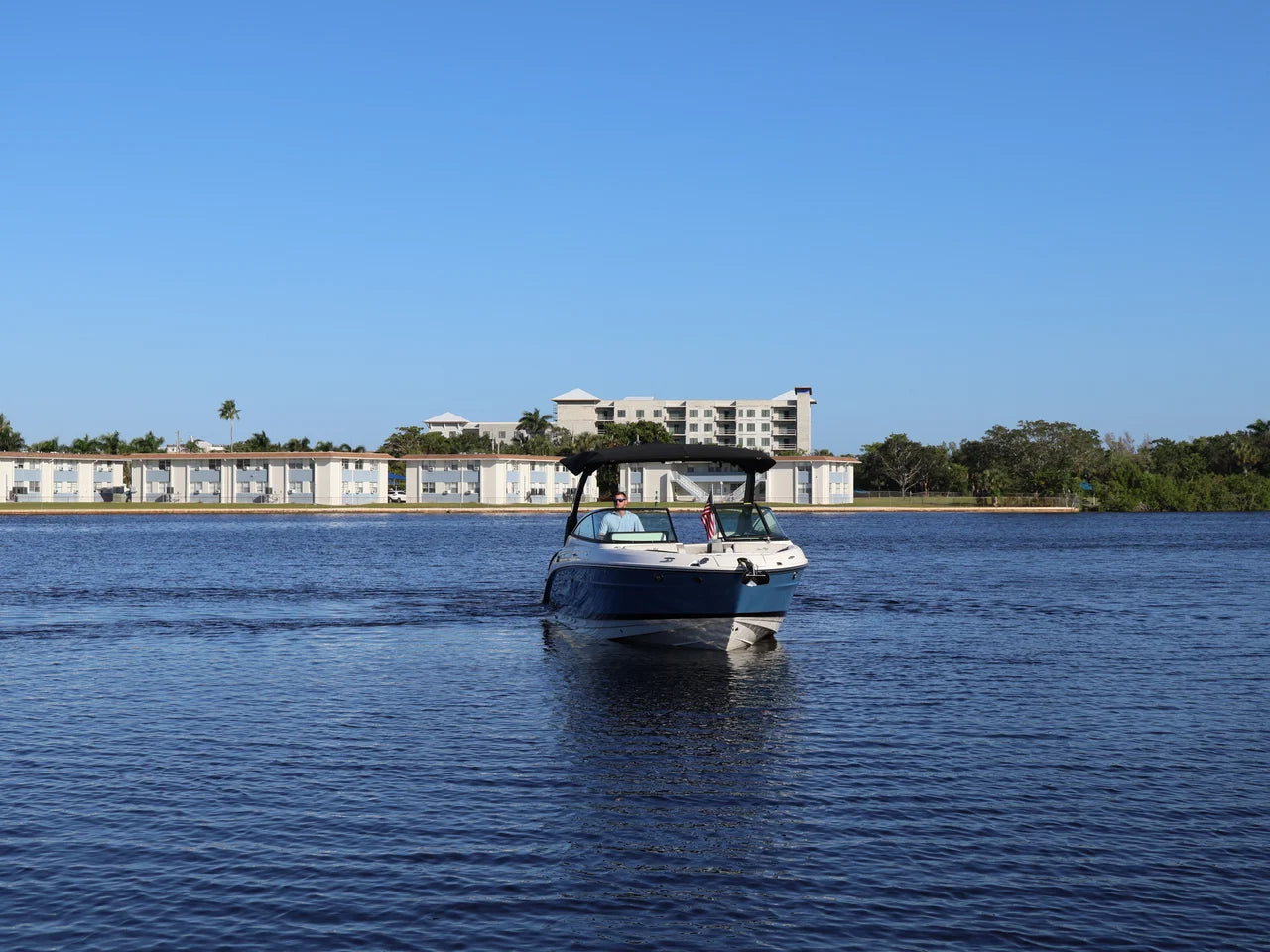 2024 Sea Ray 280 SLX OUTBOARD 28.0 feet, Naples, Florida #8