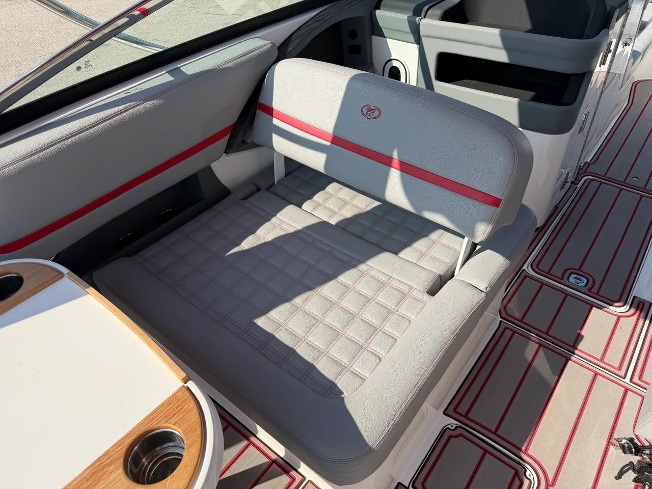 2022 Cobalt R30 30.0 feet, Lake Ozark, MO #17