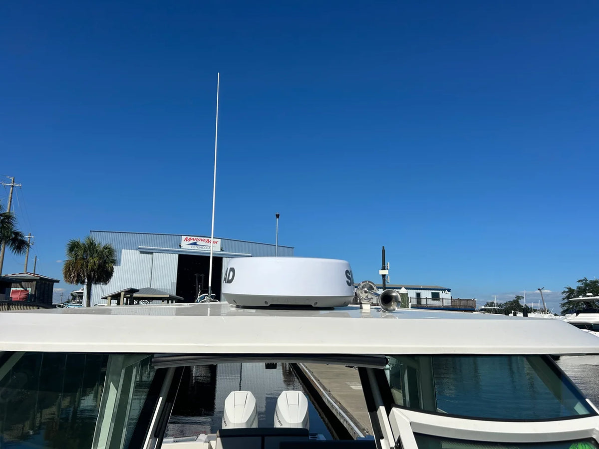 2027 Boston Whaler 330 Vantage 33.0 feet, Pensacola, Florida #35