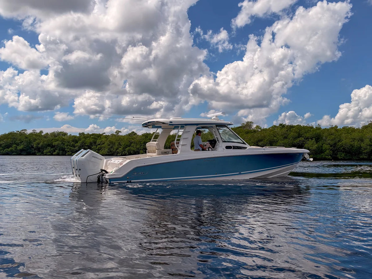 2027 Boston Whaler 350 Realm 35.0 feet, Fort Myers, FL #43
