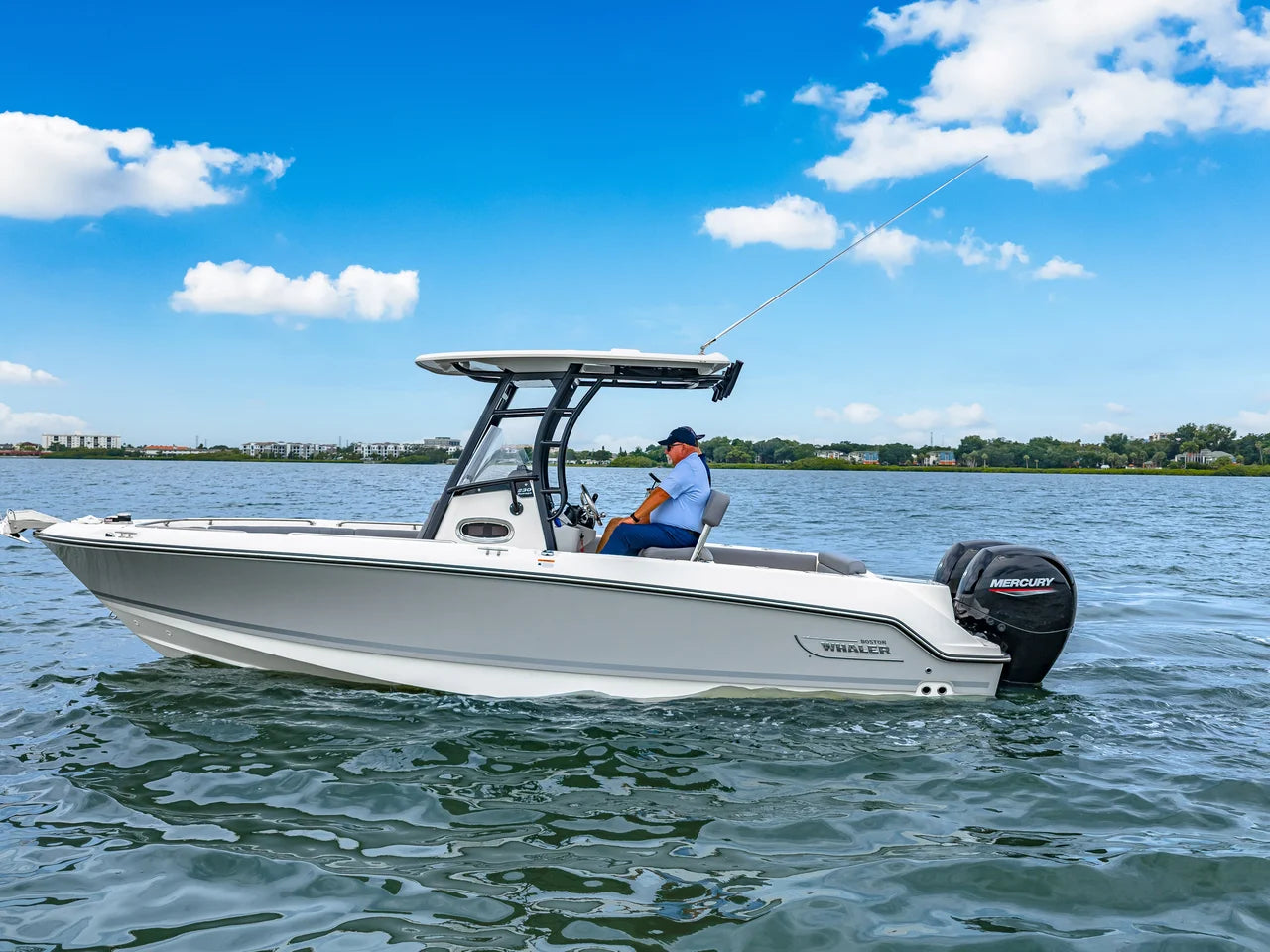 2025 Boston Whaler 230 Outrage 23.0 feet, Clearwater, Florida #6