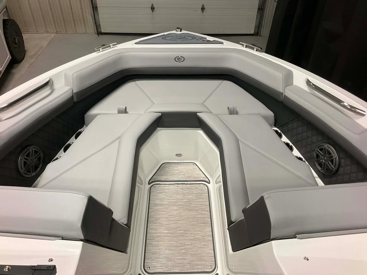 2026 Cobalt R4 Outboard 24.0 feet, Crosslake, Minnesota #10