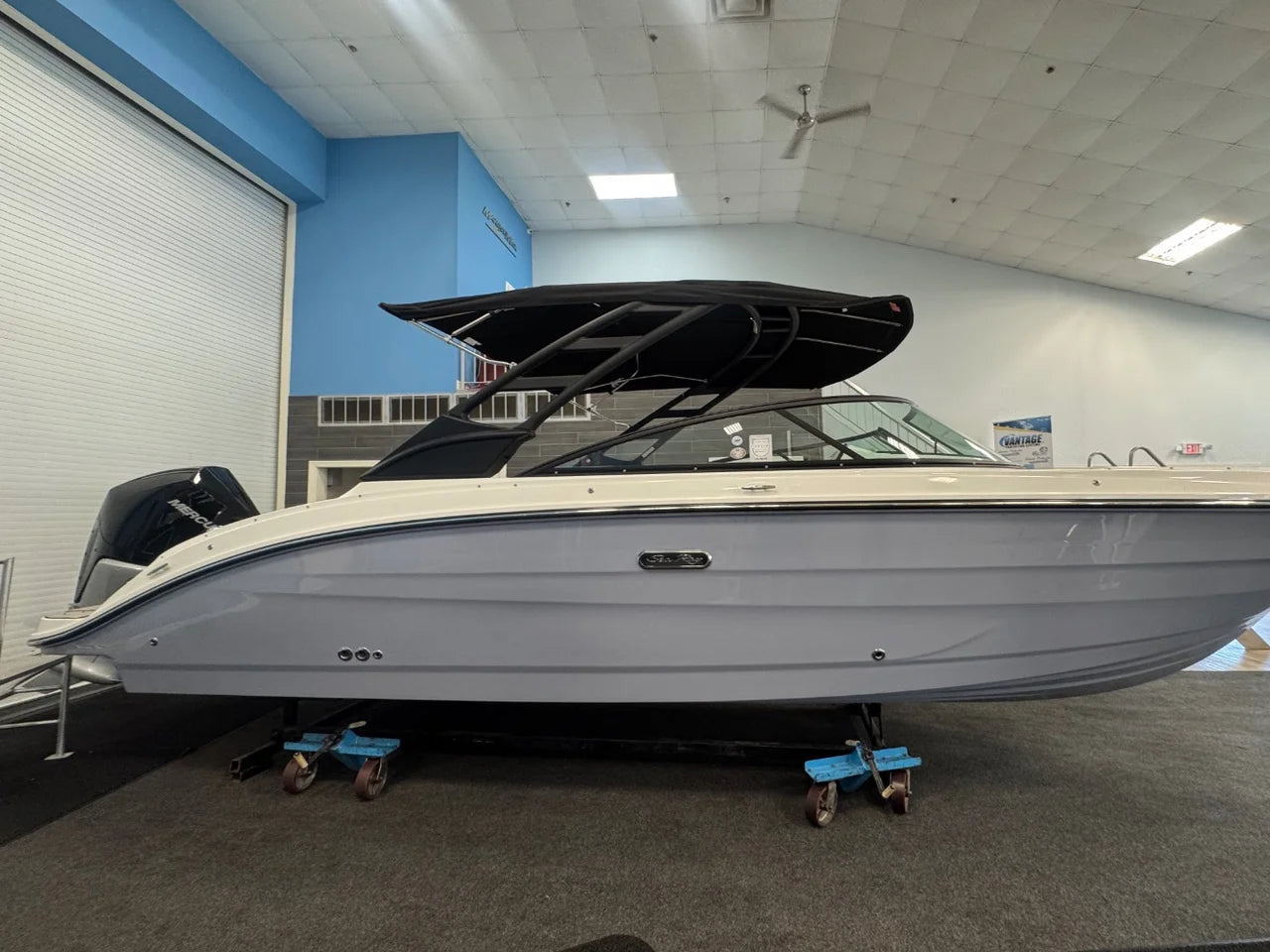 2026 Sea Ray SDX 250 Outboard 25.0 feet, Clearwater, Florida #2