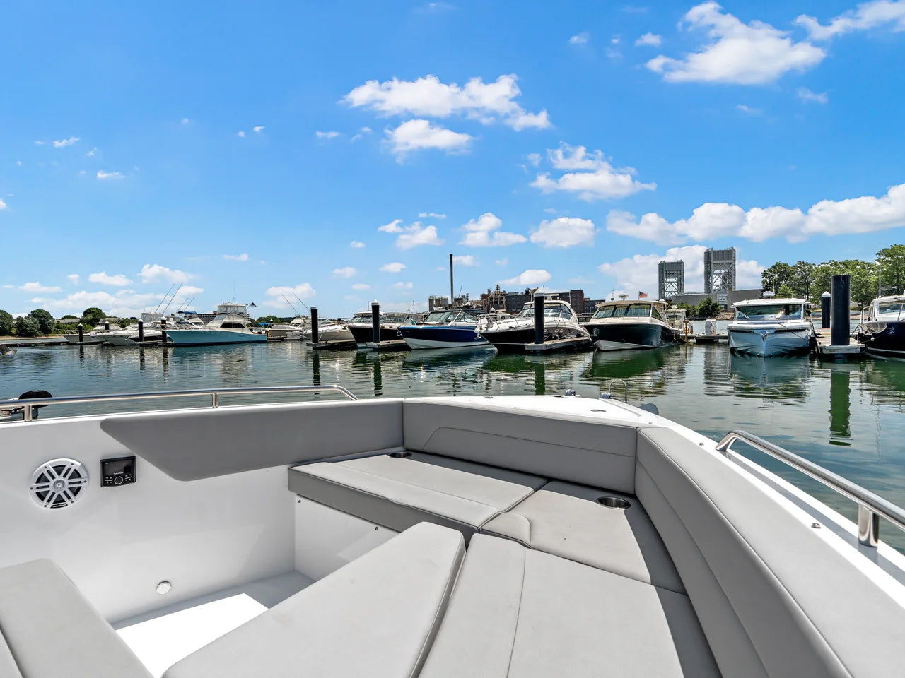 2026 Cruisers Yachts 38 VTR 38.0 feet, Quincy, MA #33