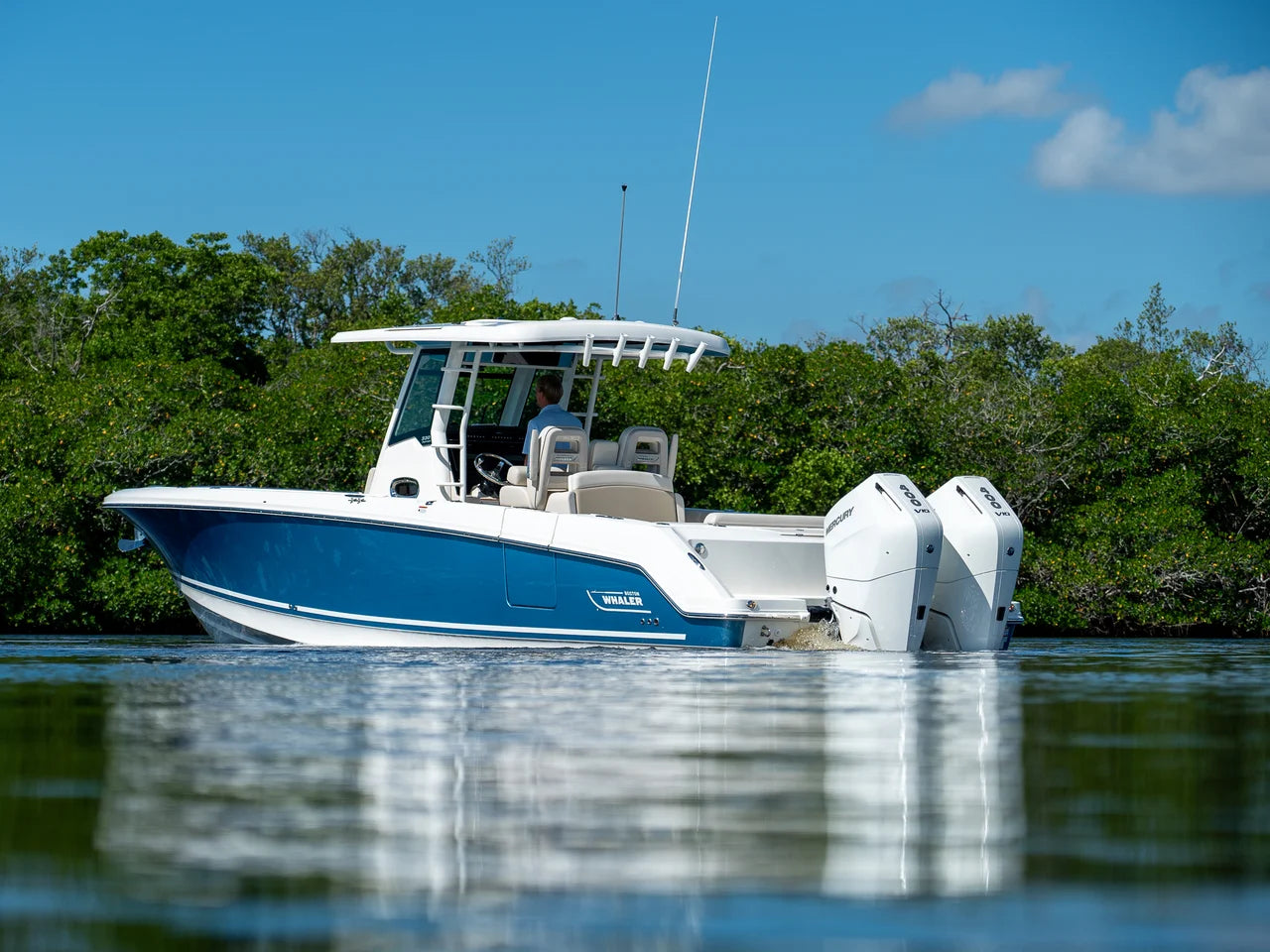 2026 Boston Whaler 330 Outrage 33.0 feet, Fort Myers, FL #26