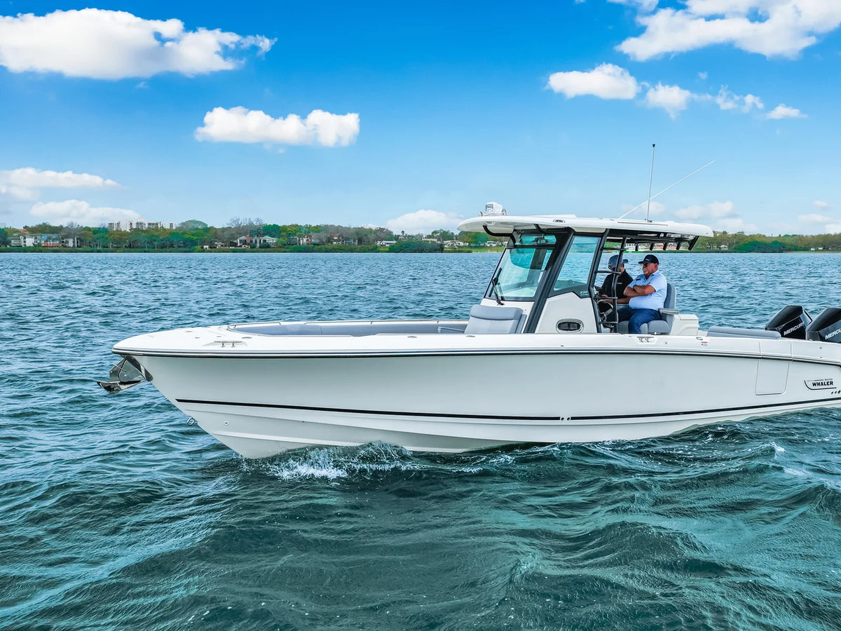 2026 Boston Whaler 330 Outrage 33.0 feet, Clearwater, Florida #15