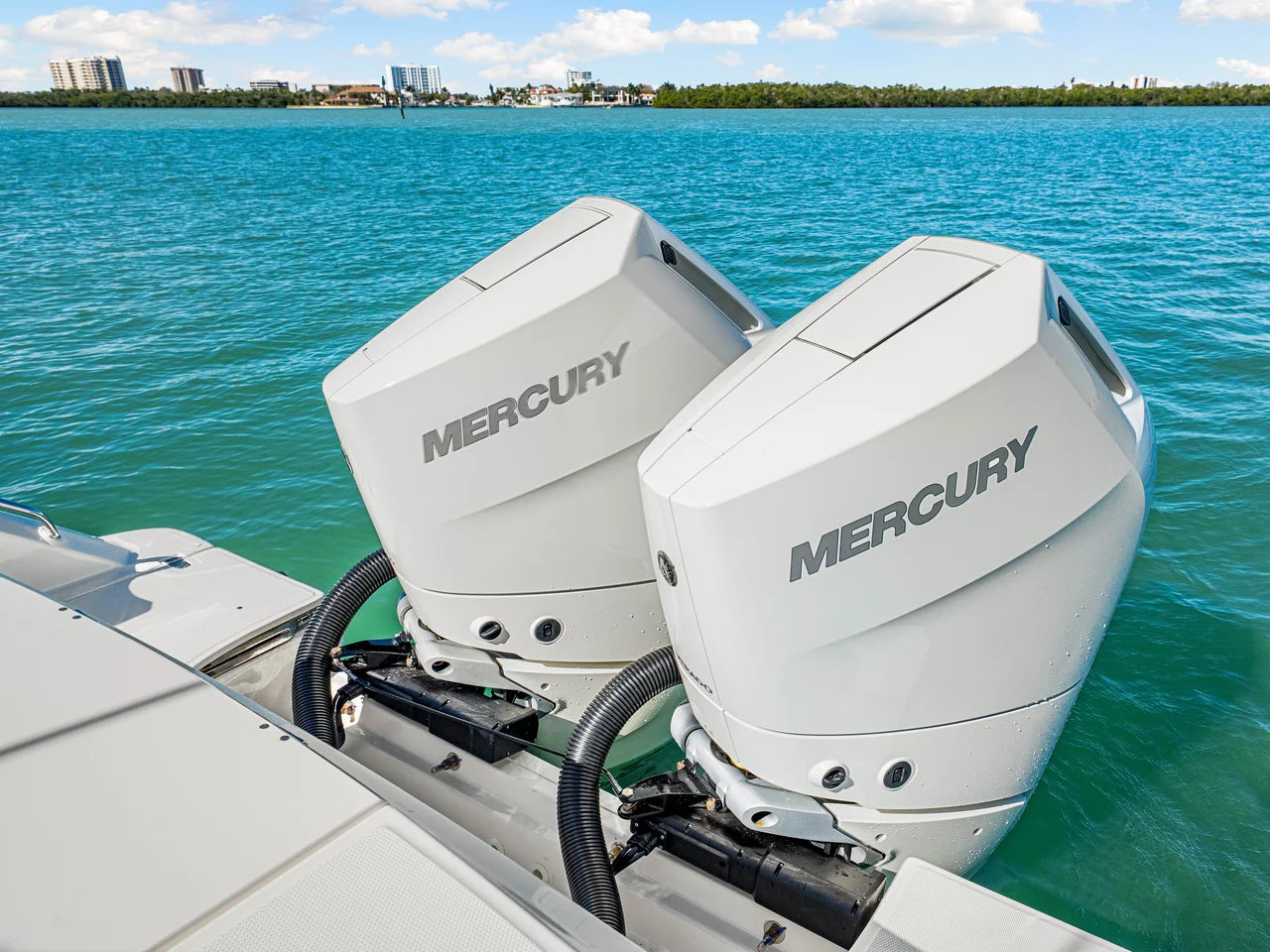 2026 Boston Whaler 330 Outrage 33.0 feet, Sarasota, FL #25