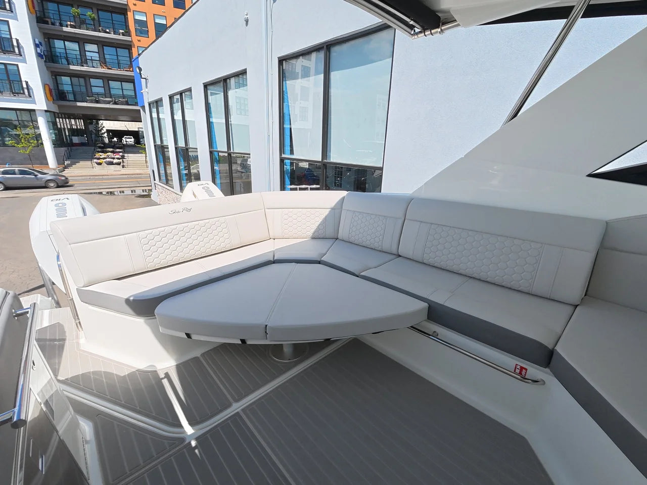 2026 Sea Ray Sundancer 320 Outboard 32.0 feet, Norwalk, Connecticut #11