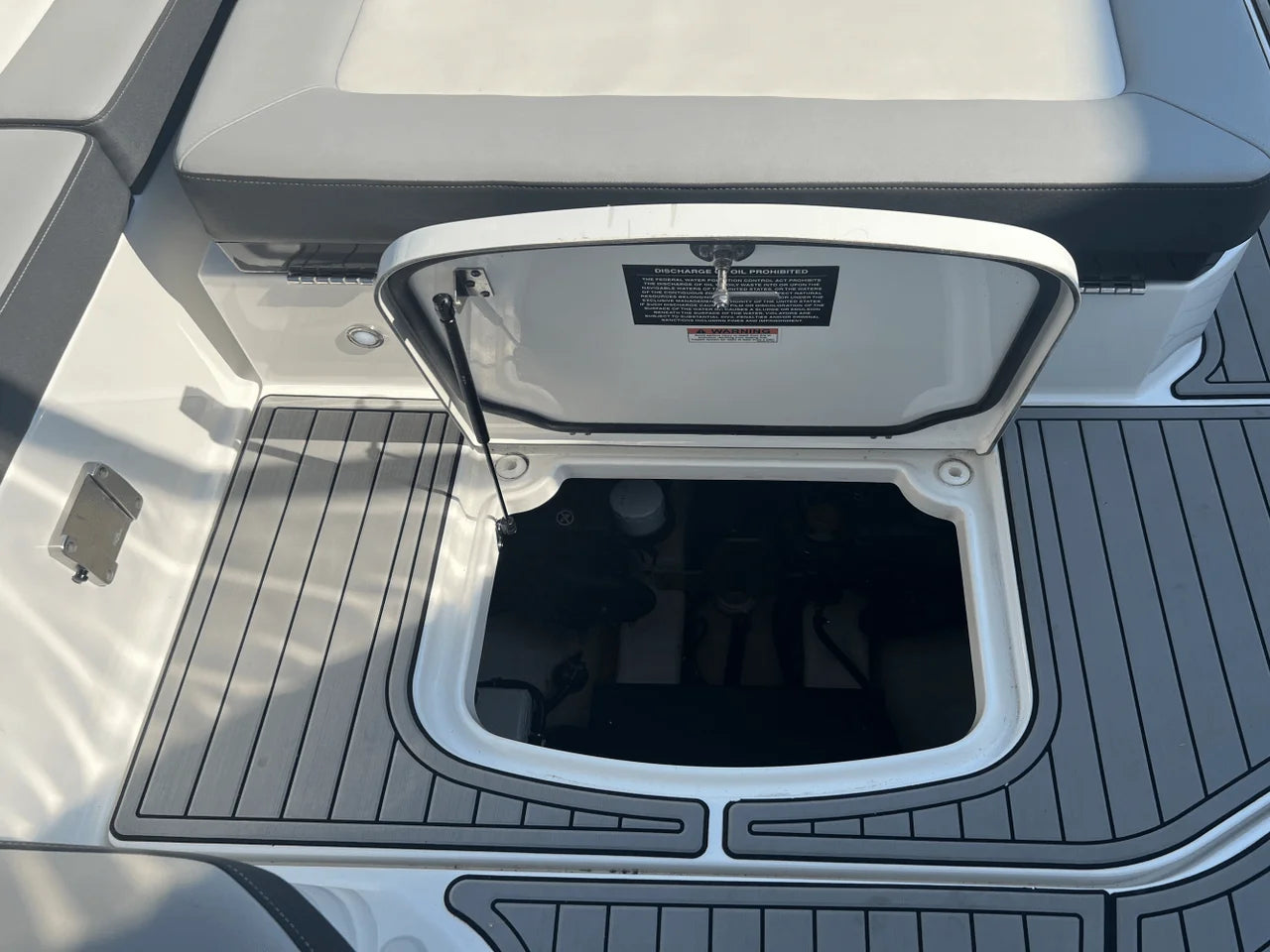 2021 Monterey 335 SPORT YACHT 33.0 feet, Wakefield, RI #49