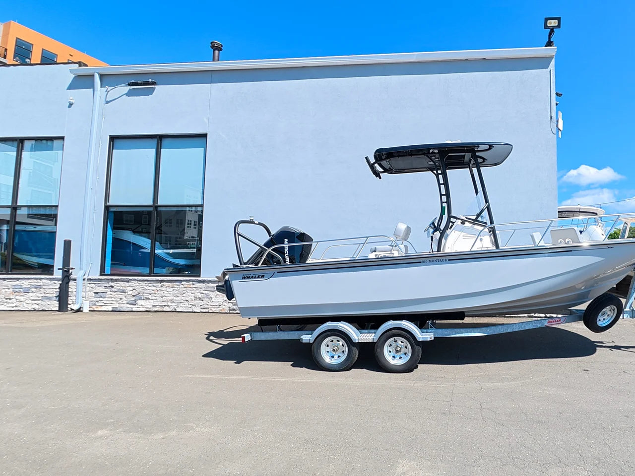 2026 Boston Whaler 210 Montauk 21.0 feet, Norwalk, Connecticut #2