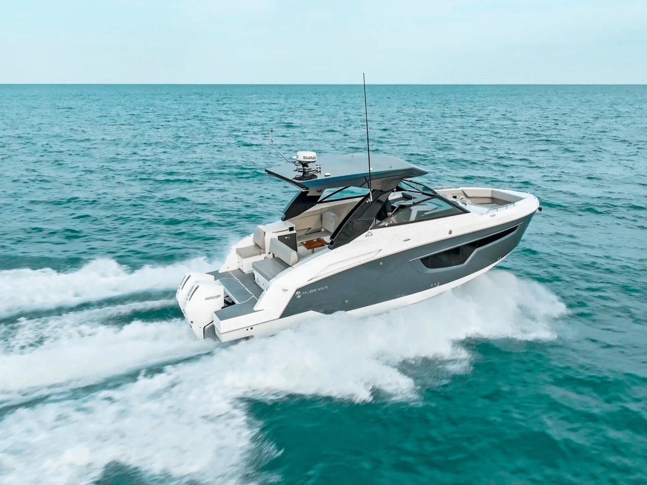 2026 Cruisers Yachts 34 GLS Outboard 35.0 feet, Inuvik, Northwest Territories #59