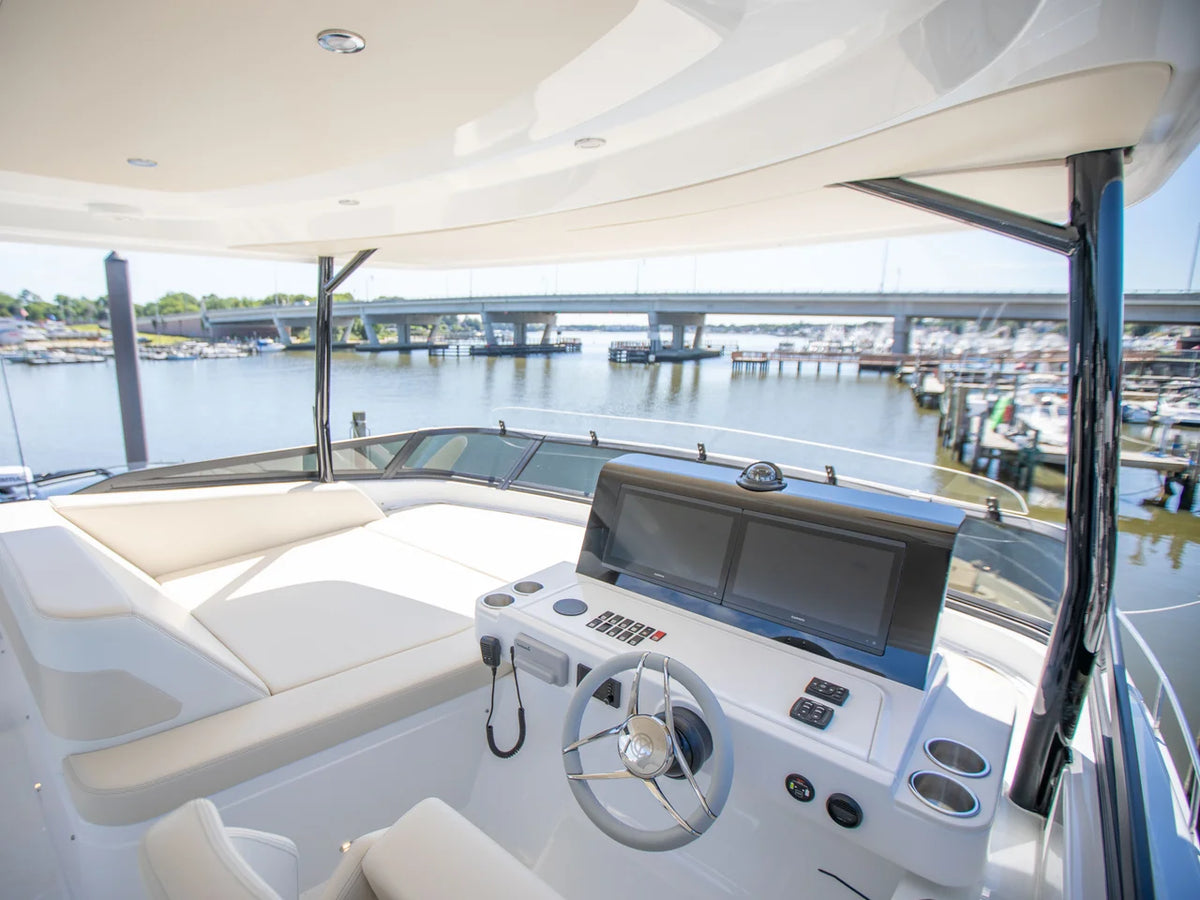 2027 Cruisers Yachts 50 FLY 50.0 feet, Brick Township, New Jersey #94