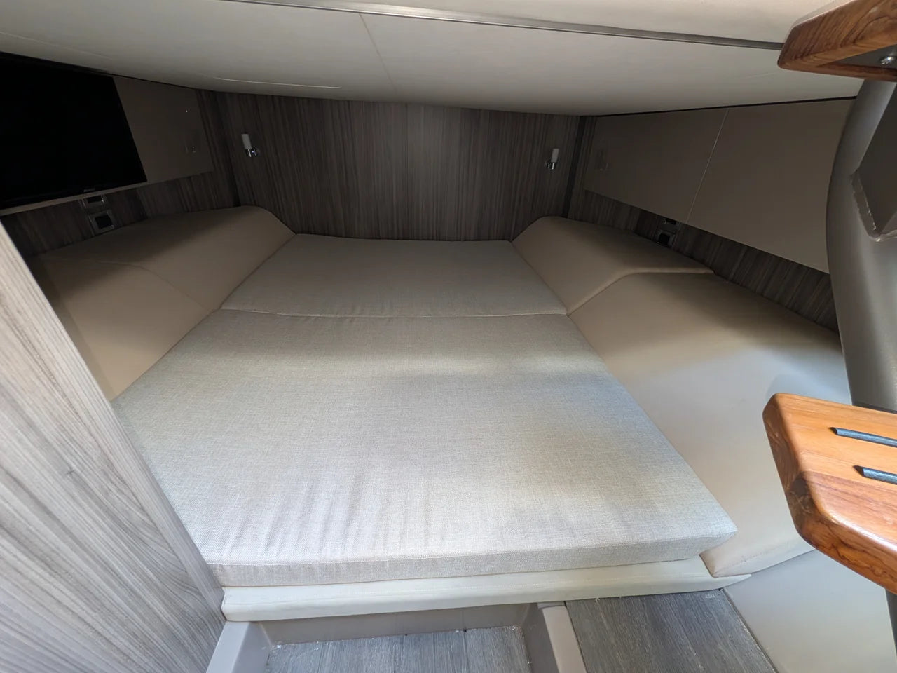 2023 Sea Ray 400 SLX OB 39.0 feet, Pasadena, MD #25