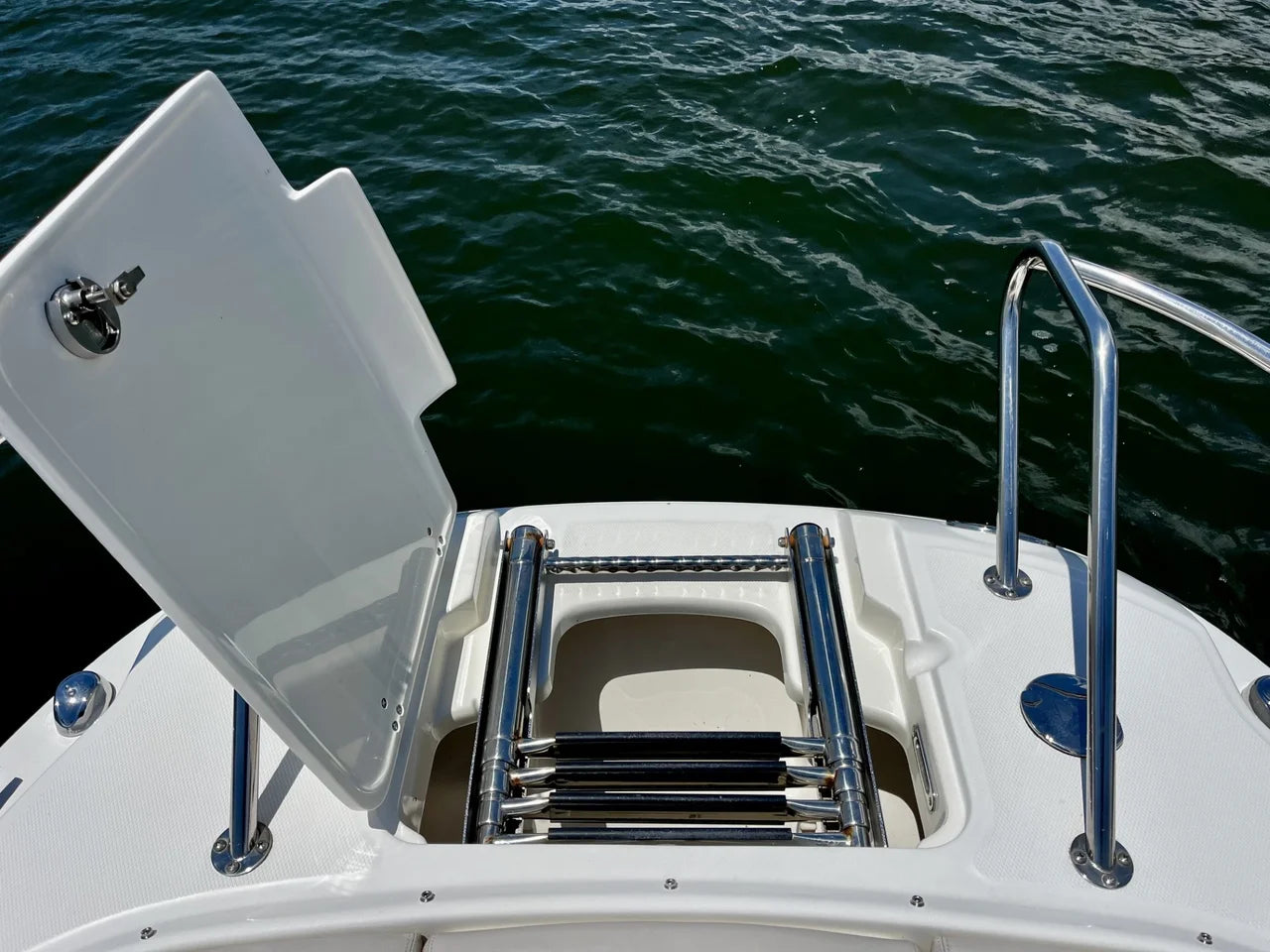 2015 Boston Whaler 230 VANTAGE 24.0 feet, Venice, Florida #15