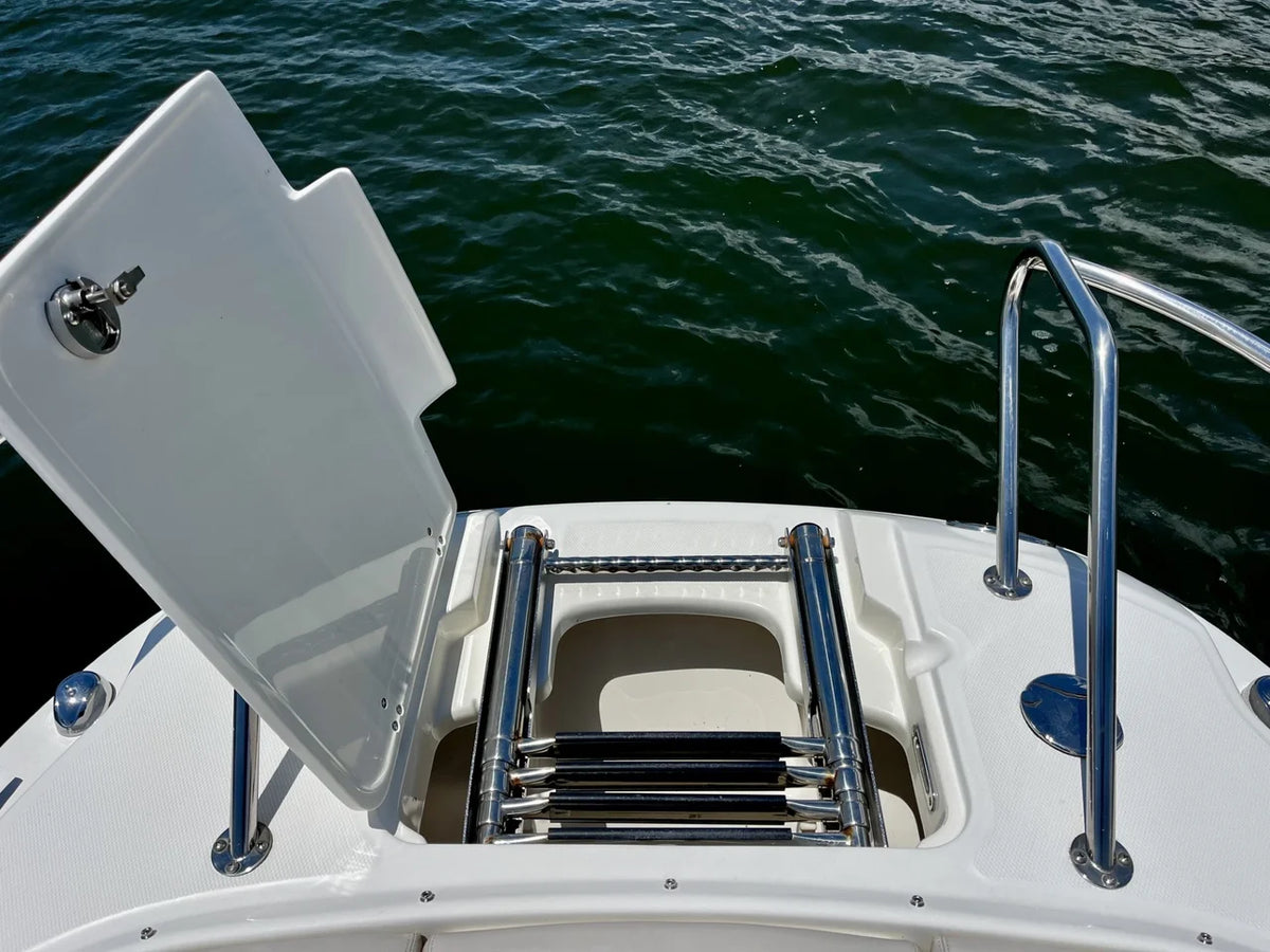 2015 Boston Whaler 230 VANTAGE 24.0 feet, Venice, Florida #15